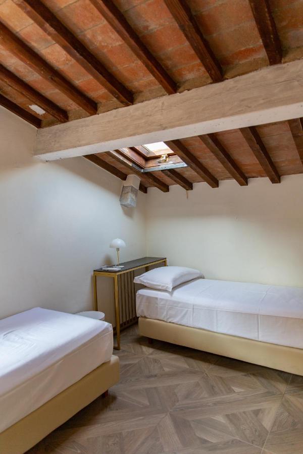 Large 2Br Apartment Near Piazza San Marco فلورنس المظهر الخارجي الصورة
